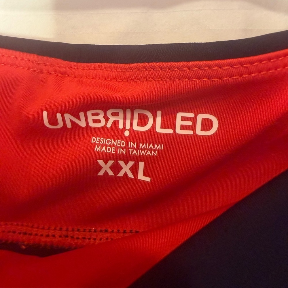 EXCEPTIONAL Red and Black XXL Track Jacket and Pants Set - Picture 3 of 12